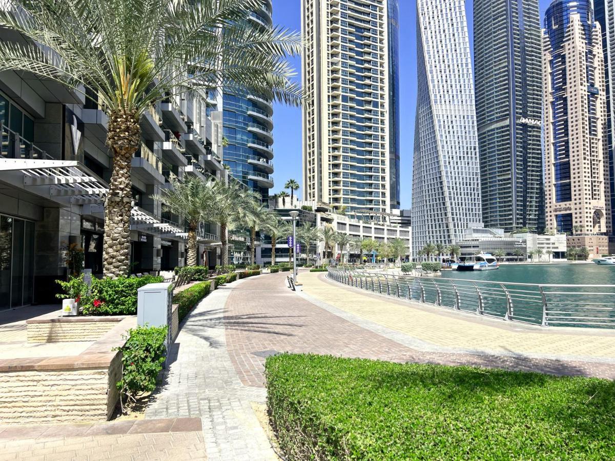 Newly Renovated Marina & Sea View Family Condo Dubai Eksteriør billede