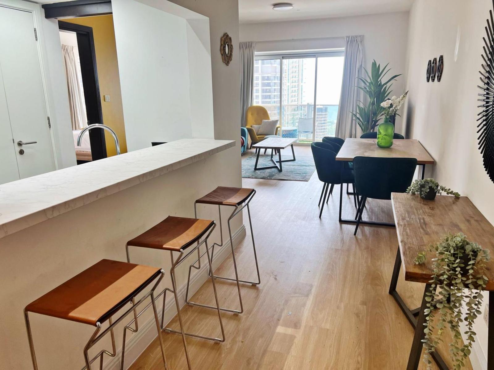 Newly Renovated Marina & Sea View Family Condo Dubai Eksteriør billede